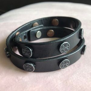 Tory Burch Wrap Bracelet in Black, EUC
